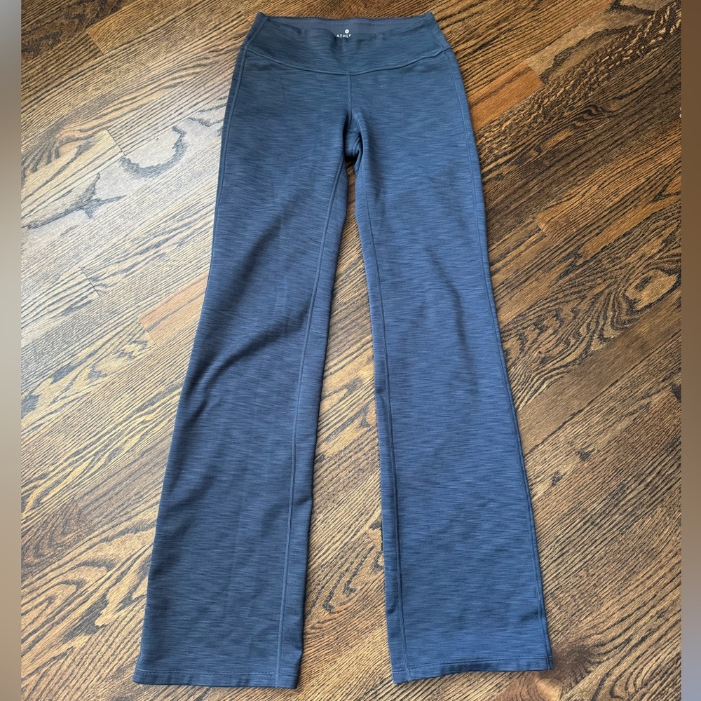 Women’s Athleta Grey Pants with Soft Fleece Lining.  Size XS Tall.